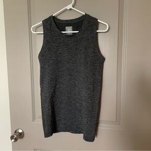 Athleta Renew Tank Gray Black Women’s Medium